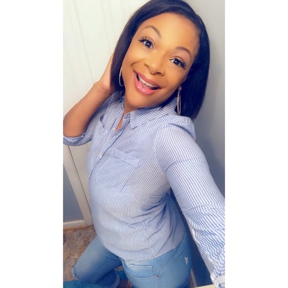 Meet your Posher, Angela - Picture 2 of 3